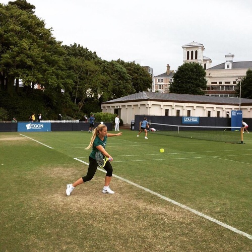 Cibulková sa vracia do súťažného kolotoča, v Eastbourne proti Dartovej.