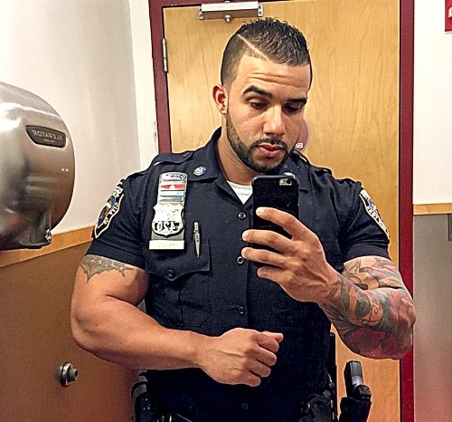 Najsexi policajt z New Yorku Miguel Pimentel (33).