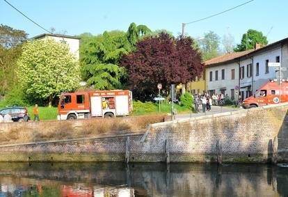 Okolo kanála Naviglio bolo riadne rušno, keď Michaela zachraňovali!

