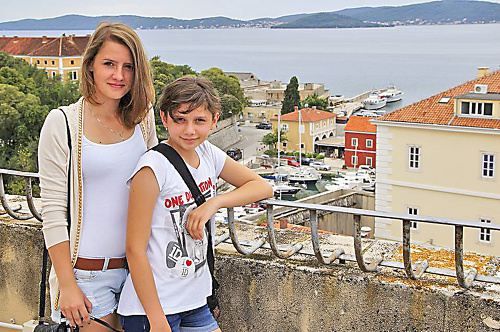 Sestry Martinka (11) a Klaudia (16)