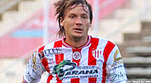 Gomézovi sa stala osudnou 32. minúta zápasu s Bocou Unidos de Corrientes.