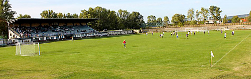 K nešťastiu došlo počas zápasu mladších dorastencov na futbalovom štadióne v Hlohovci.