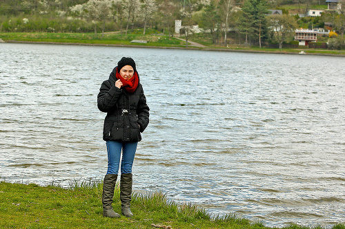 Môťovská priehrada, 18. apríla, 9 °C
Pri vode: Aj na prechádzku bolo príliš chladno.