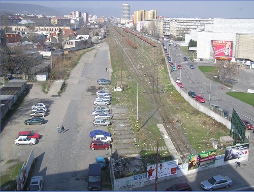 Takto vyzerá okolie budúcej stanice pri Trnavskom mýte dnes.