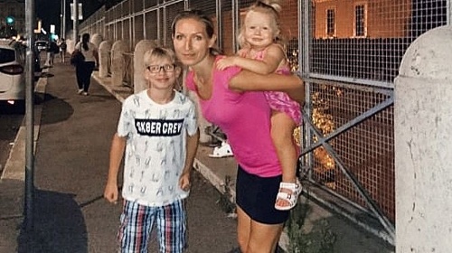 Marta so synmi Radkom a Jankom, Kalinkovo