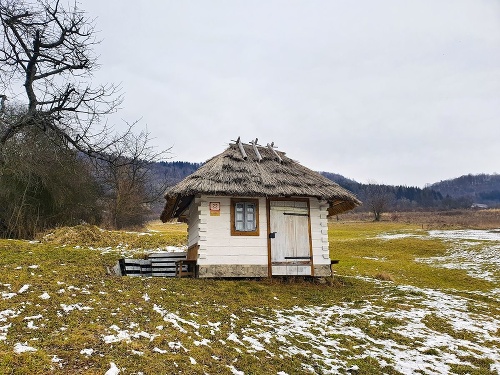 Domček deduška Večerníčka je súčasťou Lazníckeho dvora.