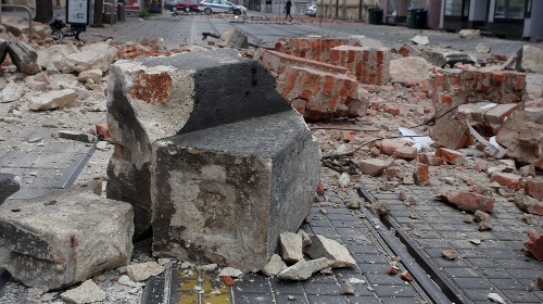 Zemetrasenie po sebe zanechalo jednoznačné stopy.