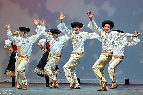 Východná Slovak Dancers: K tancu priviedli už niekoľko generácií.