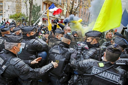 Francúzsku sa pomaly končí lockdown