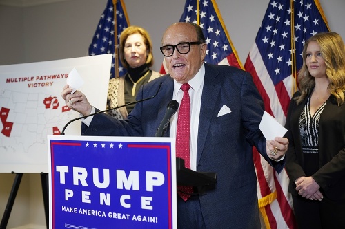 Trumpov právnik Rudy Giuliani.