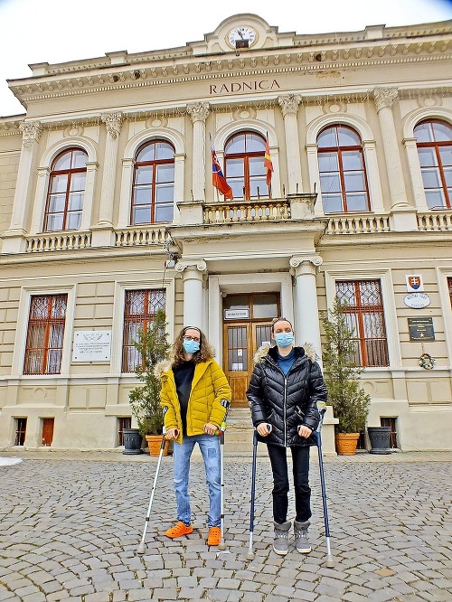 Dvojčatá si prácu na radnici pochvaľujú. 