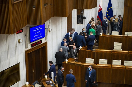 Žilinka získal v parlamente 132 hlasov.