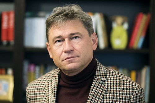 psychológ D. Kešický