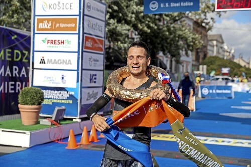 Víťaz maratónu Marek Hladík si utvoril osobný rekord.