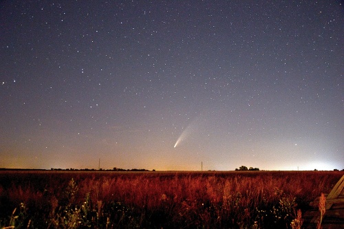 František odfotil kométu v noci na 14.7. 2020 v Devínskej Novej Vsi.