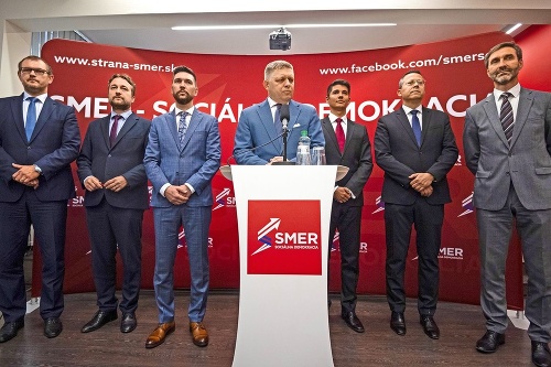 Fico v prejave pred straníckymi delegátmi hovoril o tom, že Smer musí zostať rustikálnou sociálnou demokraciou.