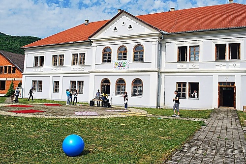 Novú budovu postavili v rokoch 1871 až 1873 len zo zbierok a milodarov slovenského národa.