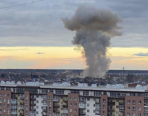 Rakety odpálené z Bieloruska mali podľa Ukrajiny zasiahnuť letisko Zhytomyr.
