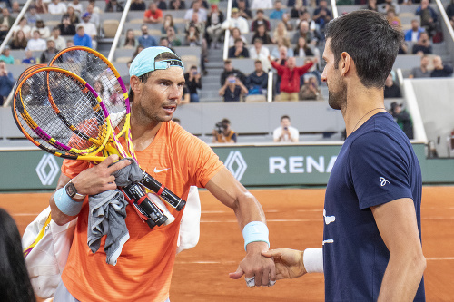 Súboj Nadala s Djokovičom sľubuje skvelý tenis.