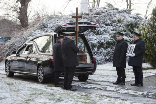 Obeťou zásahu rakety v Poľsku bol aj 62-ročný muž, ktorý mal v sobotu (19.11.) štátny pohreb.