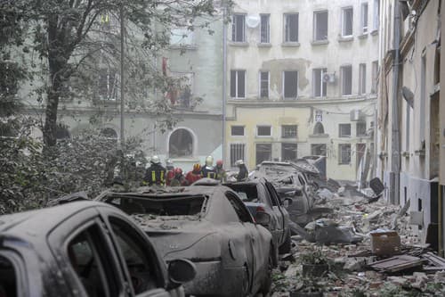 Počet obetí útoku v Ľvove neustále stúpa