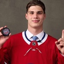 Juraj Slafkovský je draftovou jednotkou NHL.