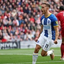 Belgičan Leandro Trossard (Brighton) a jeho gólová radosť.