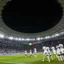 Senegalskí futbalisti sa tešia po strelení tretieho gólu v zápase základnej A-skupiny Katar - Senegal.