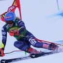 Na trati 1. kola obrovského slalomu Američanka Mikaela Shiffrinová.