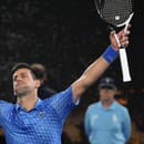 Srbský tenista Novak Djokovič sa teší po víťazstve nad Bulharom Grigorom Dimitrovom v 3. kole dvojhry na grandslamovom turnaji Australian Open.