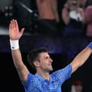 Srbský tenista Novak Djokovič oslavuje postup do finále.
