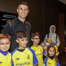 Cristiano Ronaldo po prílete na medzinárodné letisko v saudskoarabskom Rijáde.