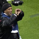 Bývalý brazílsky futbalista Ronaldinho si tiež posedel za mrežami.