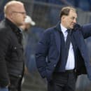 Na snímke sprava tréner Vladimír Weiss st. zo Slovana a tréner Heiko Vogel z FC Bazilej.