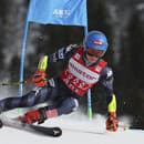 Američanka Mikaela Shiffrinová na trati prvého kola obrovského slalomu.