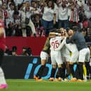 Sevilla oslavuje postup cez anglický Manchester United.