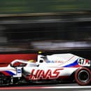Mickovi Schumacherovi účinkovanie v tíme HaasF1 team nevyšlo, aktuálne pôsobí ako záložný pilot Mercedesu.