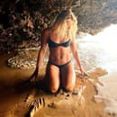 Mikaela Shiffrinová pridala na sociálnu sieť fotky v plavkách.