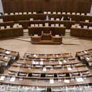 Návrh Zákona o športe čaká ďalšie prerokovanie na pôde Národnej rady SR. Poslanci legislatívny dokument tesnou väčšinou posunuli v máji do druhého čítania.