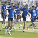 Slovenskí futbalisti na islandské tribúny veľa fanúšikov neprilákali.