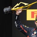 Max Verstappen oslavuje triumf na VC Kanady.