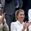 Organizátori grandslamového turnaja vo Wimbledone ocenili Rogera Federera (41). Na slávnostnom ceremoniáli nechýbala ani jeho priateľka Kate (41), princezná z Walesu. 