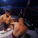 Český MMA bojovník Adam Jakubík si naposledy pripísal prvú kariérnu prehru medzi profesionálmi, keď prehral súboj s Michalom Dubom.