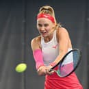 Slovenská tenistka Rebecca Šramková sa suverénnym spôsobom prebojovala do 2. kola dvojhry na turnaji WTA vo Varšave.