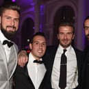 Futbaloví veteráni: Olivier Giroud, Santi Cazorla, David Beckham, Robert Pires