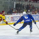 Hokejisti HK Spišská Nová Ves zvíťazili v nedeľňajšom zápase 8. kola Tipos extraligy na ľade Dukly Trenčín 5:3 a posunuli sa na čelo tabuľky.