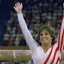 Olympijská šampiónka v gymnastickom viacboji z roku 1984 Mary Lou Rettonová leží v kritickom stave v texaskej nemocnici so zriedkavou formou zápalu pľúc. Na archívnej snímke z 3. augusta 1984 je Mary Lou Rettonová na letných olympijských hrách v Los Angel