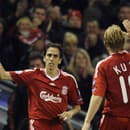 Izraelský futbalista Yossi Benayoun v minulosti hrával v Liverpoole po boku Martina Škrtela. 