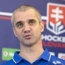 Hlavný tréner slovenskej hokejovej reprezentácie do 20 rokov Ivan Feneš.