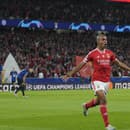 Hráč Joao Mario z Benfica Lisabon sa raduje z gólu.